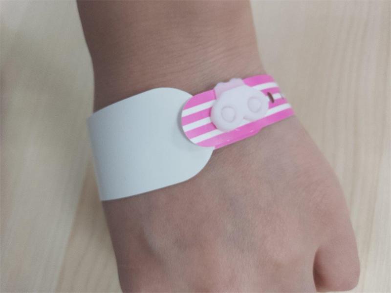 Браслеты рулон (розовые) G&G wristband Adult Pink 35 mm/260 mm, 100 pcs per roll