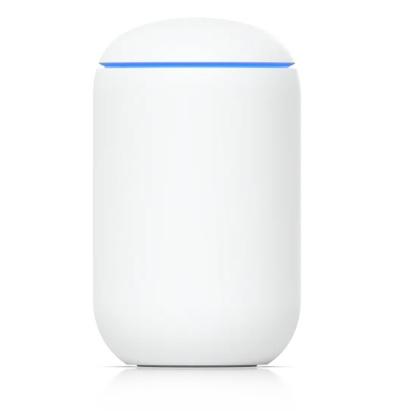 Точка доступа Ubiquiti Dream Machine The Dream Machine (UDM) is an easy-to-use UniFi OS console with a built-in, high-performance WiFi access point.